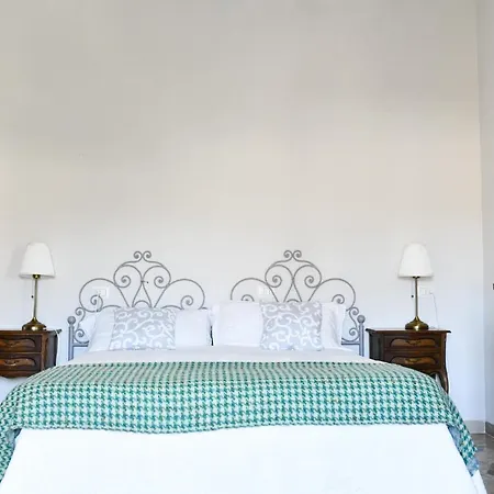 Bed & Breakfast Porta Romana-language And Art 3*